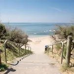 42m Overlooking The Pine Forest And Near The Sea *