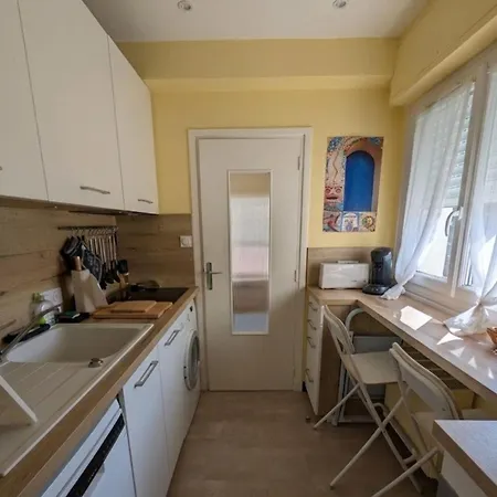42m Overlooking The Pine Forest And Near The Sea Apartamento *